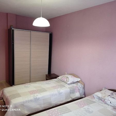ساندانسكي Ideal Center Apartment المظهر الخارجي الصورة