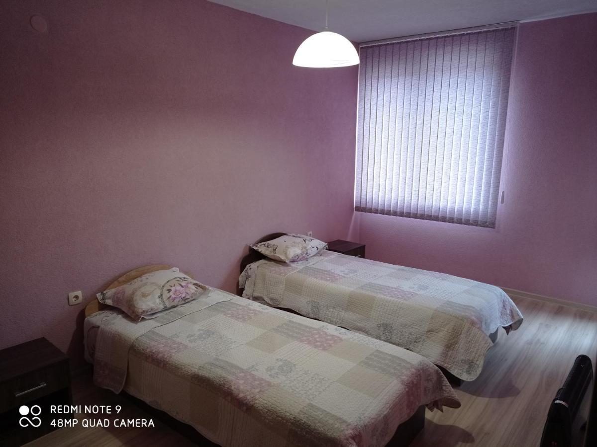 ساندانسكي Ideal Center Apartment المظهر الخارجي الصورة
